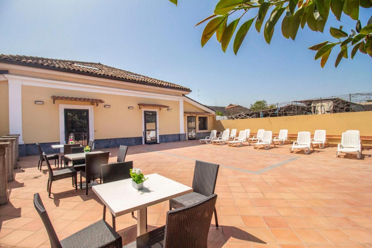 Royal Playa Suite And Apartament -Private Parking- Self Chek Out Catane Extérieur photo