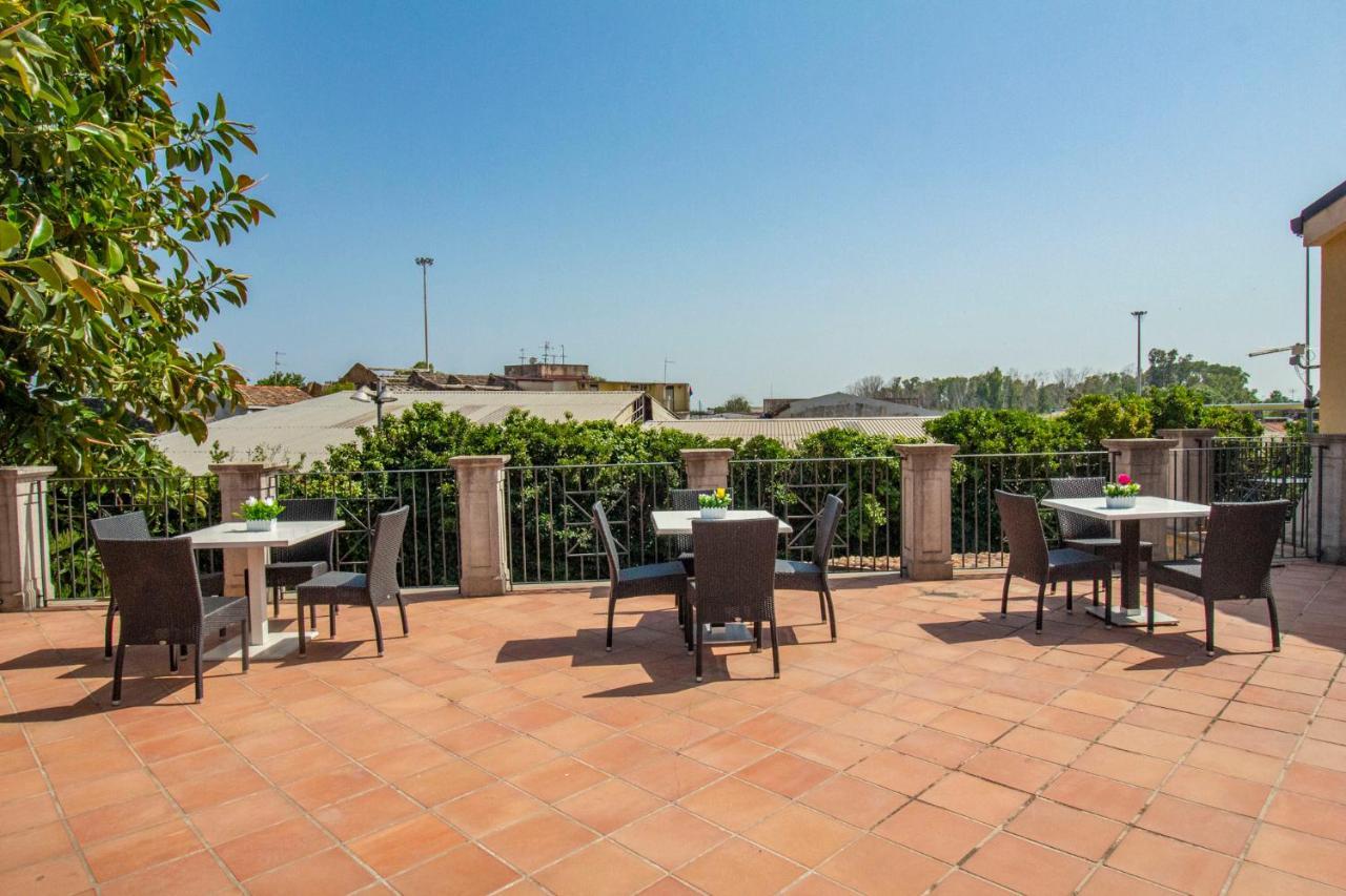 Royal Playa Suite And Apartament -Private Parking- Self Chek Out Catane Extérieur photo