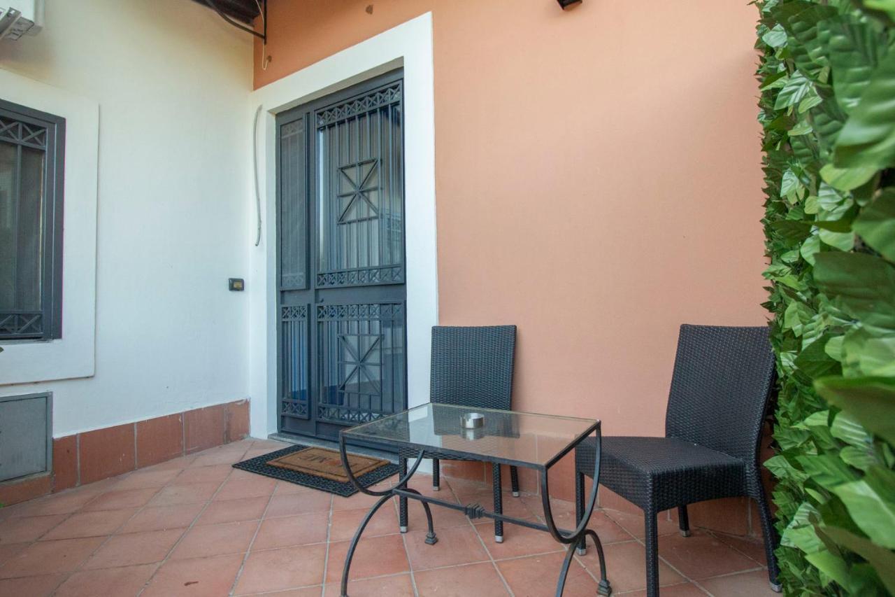 Royal Playa Suite And Apartament -Private Parking- Self Chek Out Catane Extérieur photo