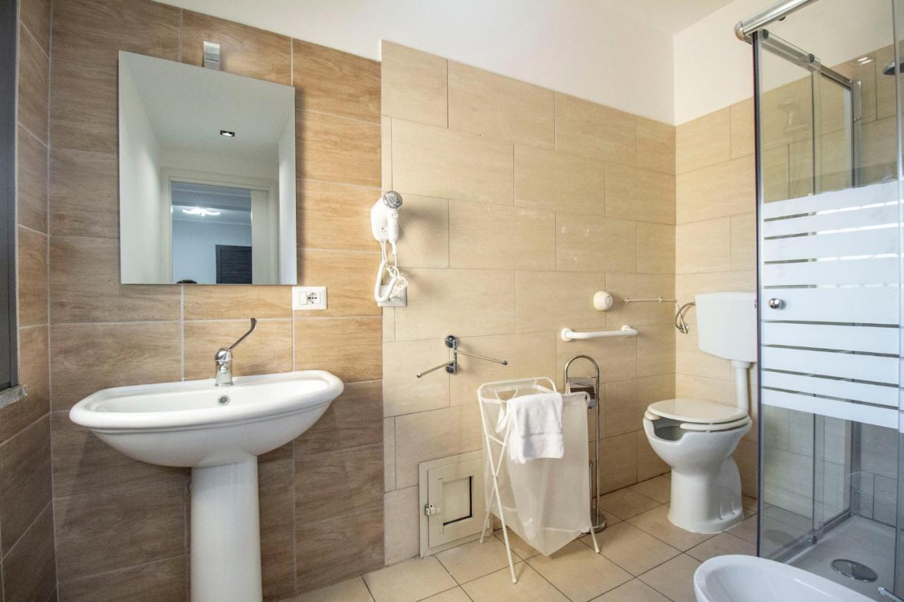 Royal Playa Suite And Apartament -Private Parking- Self Chek Out Catane Extérieur photo