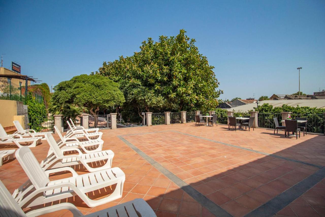 Royal Playa Suite And Apartament -Private Parking- Self Chek Out Catane Extérieur photo
