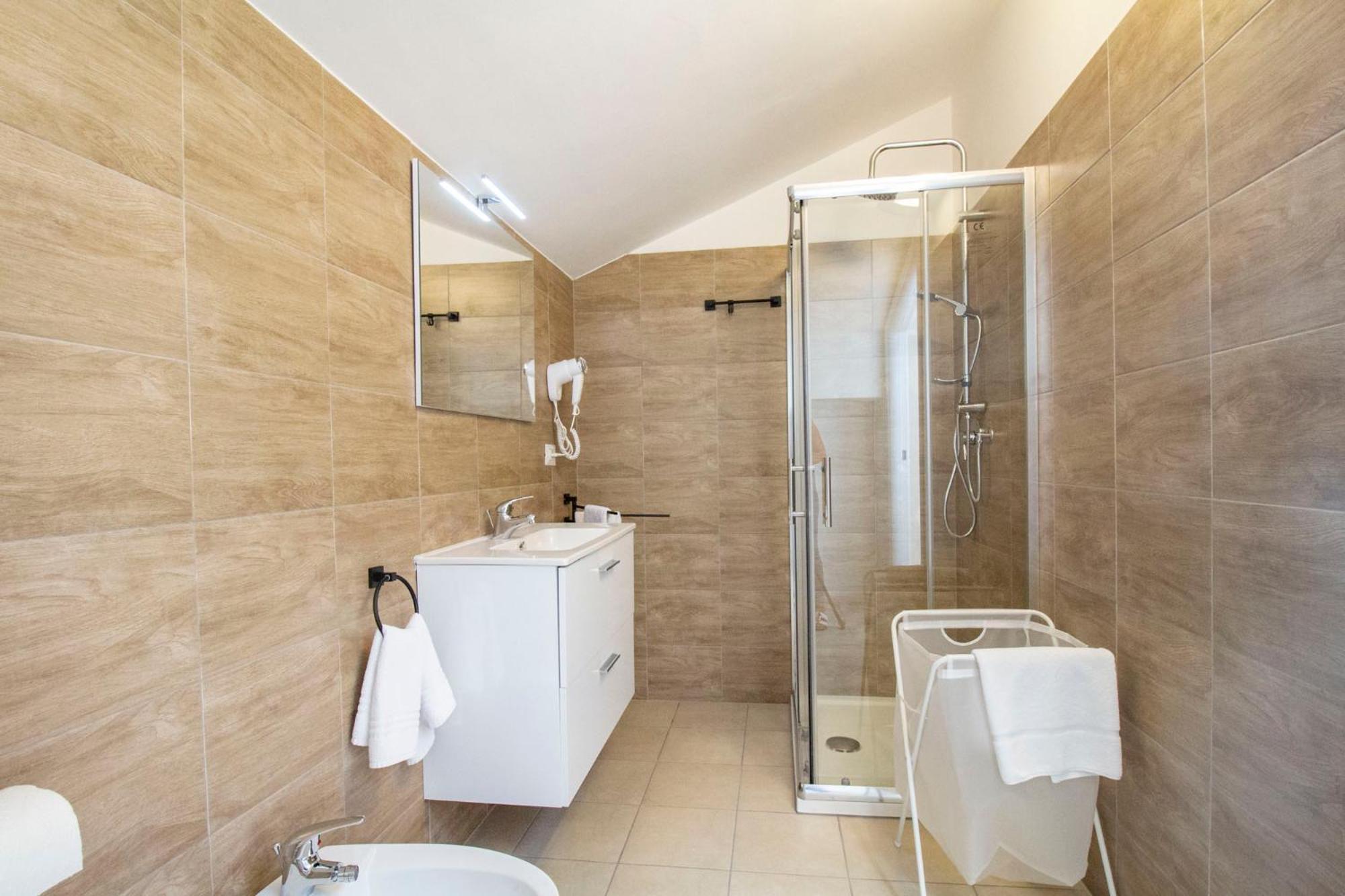 Royal Playa Suite And Apartament -Private Parking- Self Chek Out Catane Extérieur photo
