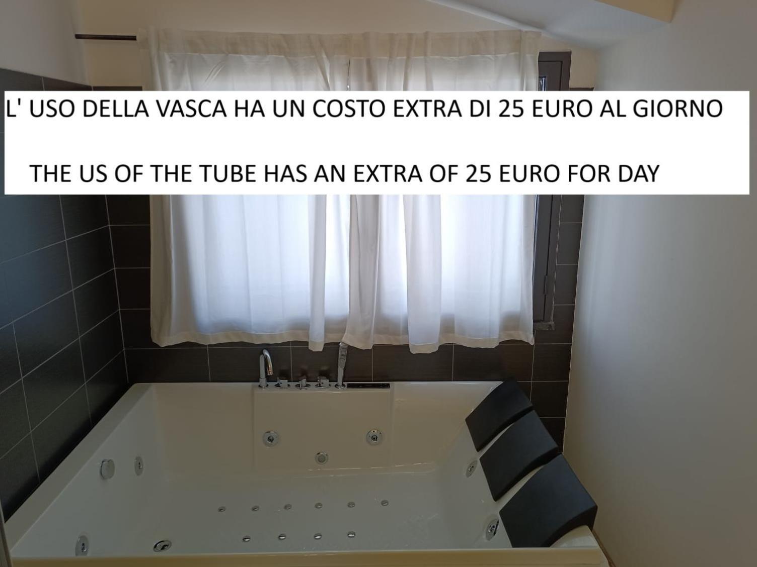 Royal Playa Suite And Apartament -Private Parking- Self Chek Out Catane Extérieur photo